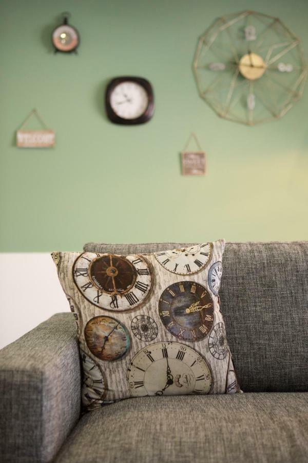 OHH - Campanhã Flat-NEar the railway station&metro Apartamento Porto Exterior foto